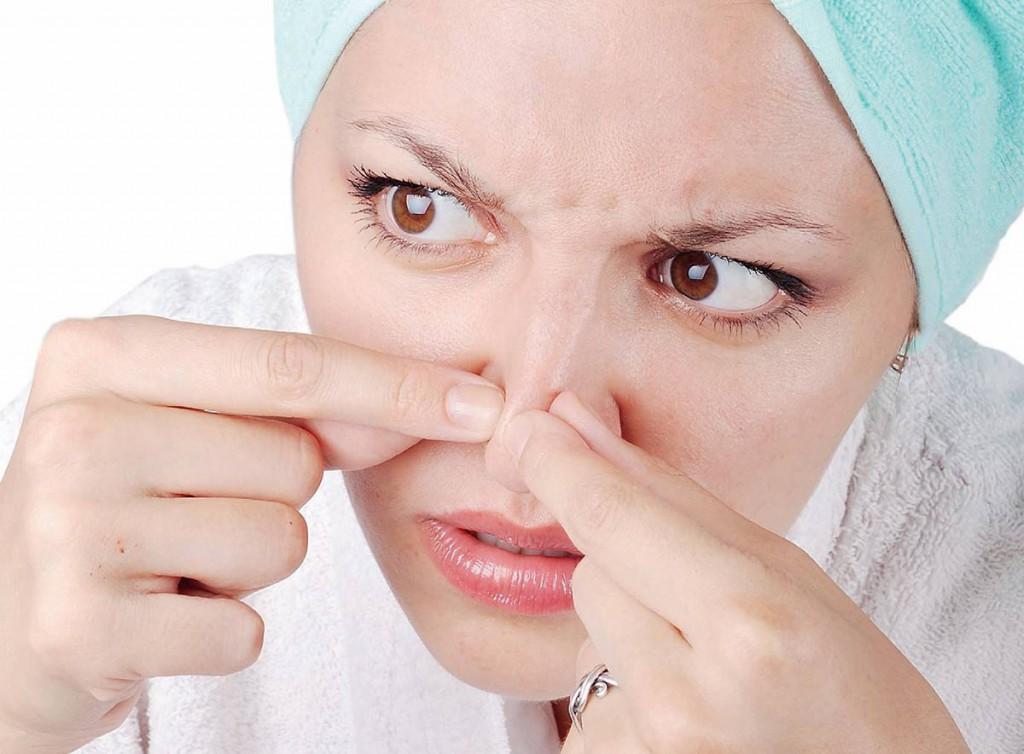 5 ماسک خانگی 100% موثر برای از بین بردن دانه های سر سیاه بینی